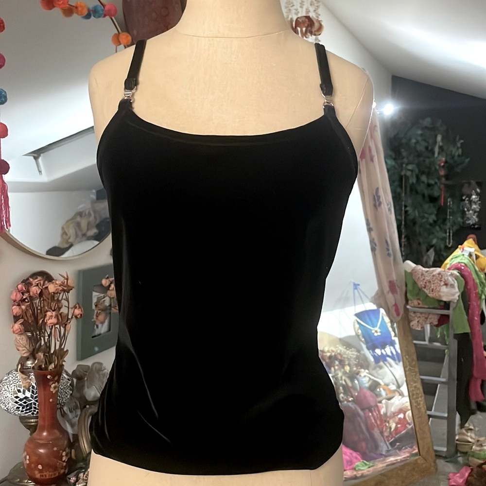 90’s velvet tank with chain details
